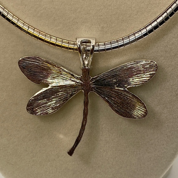 Vintage Dragonfly with Abalone Inlaid Shell Wings Pendant Silver Omega Necklace - Picture 3 of 13
